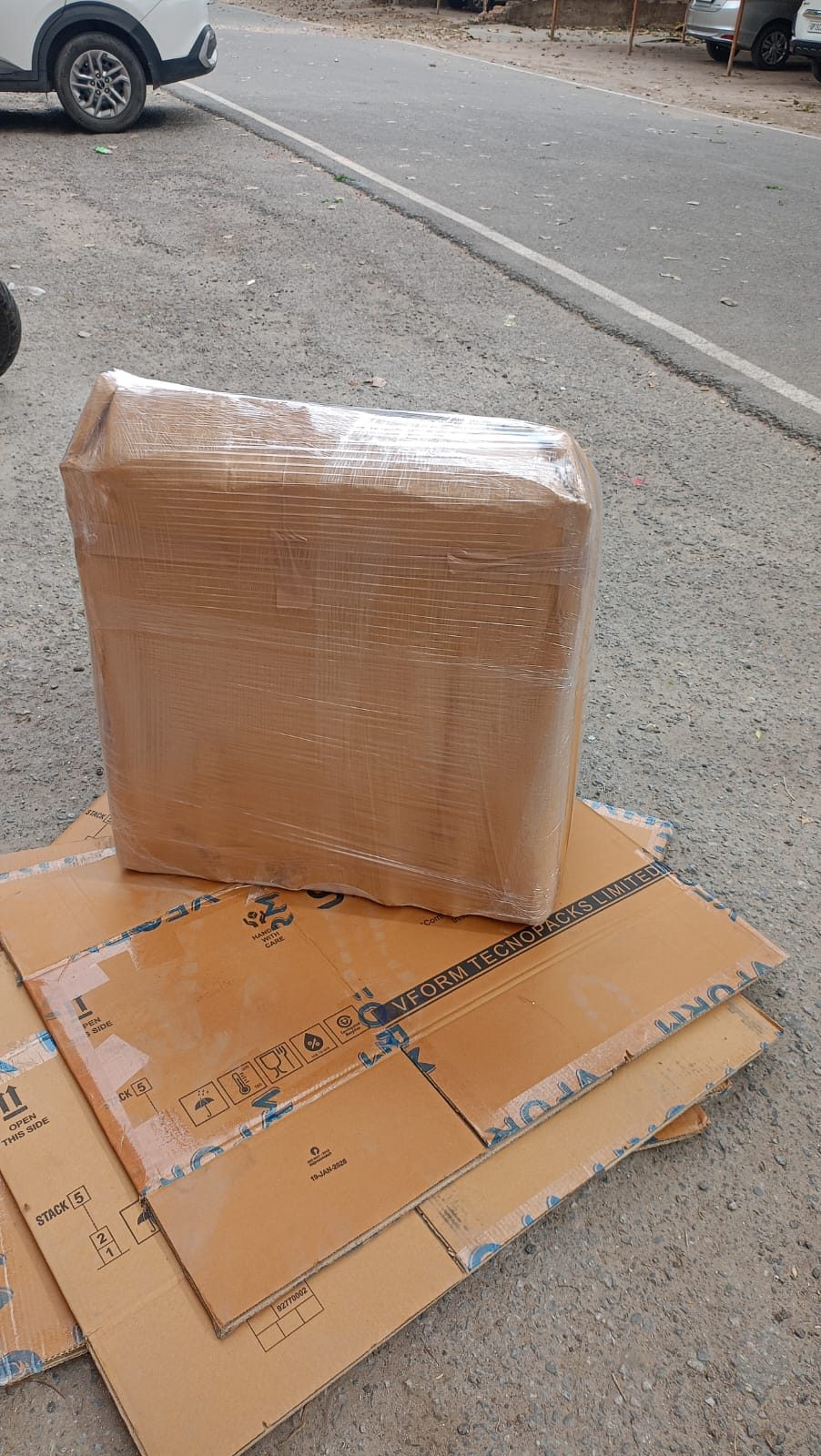Leo Movers Packers packing work in Gurgaon
